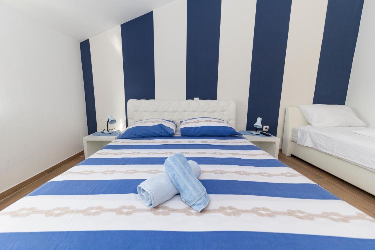 Apartman Lana Биоград на Мору Екстериор снимка