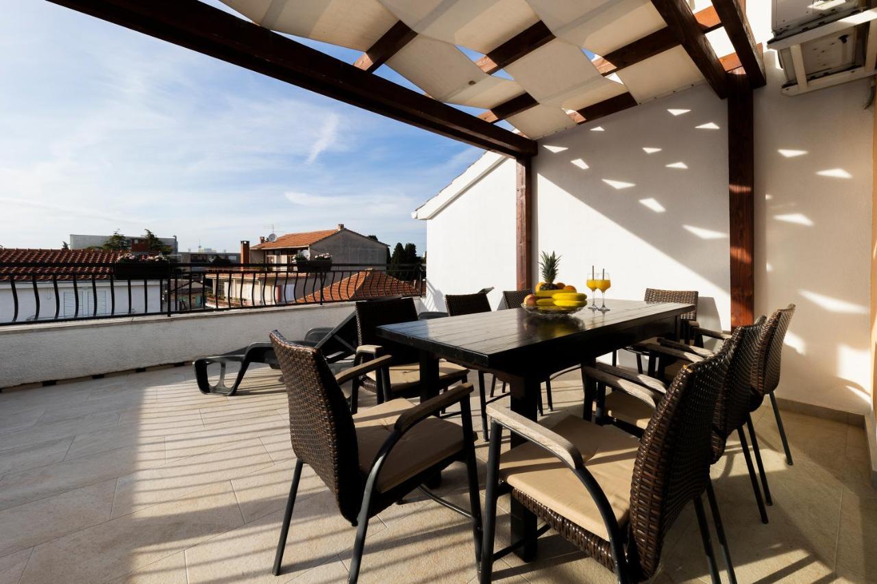 Apartman Lana Биоград на Мору Екстериор снимка